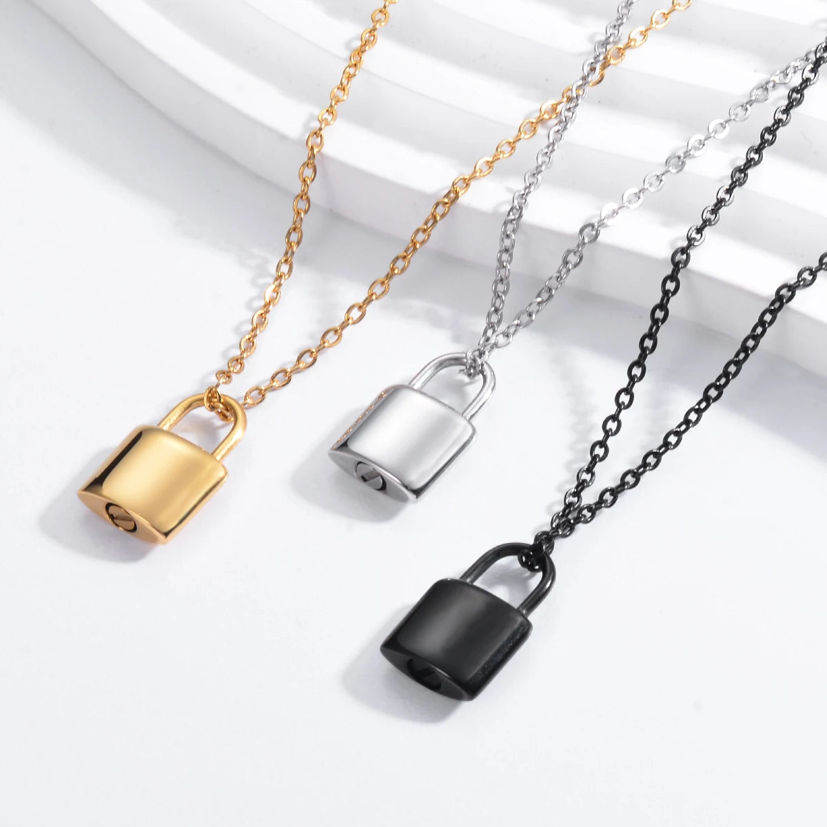 New Style Stainless Steel Mini Padlock Cremation Pendant Jewelry for Ashes Urn Pendant Necklace Lock Memorial Jewelry